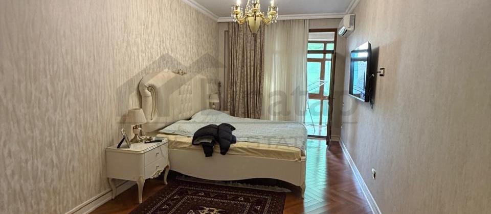 Uzeyir Hacibeyov kuchesi, Port Bakunun yaninda 4 otaqli menzil satilir/210 kv.m. - 7