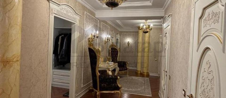 Uzeyir Hacibeyov kuchesi, Port Bakunun yaninda 4 otaqli menzil satilir/210 kv.m. - 12