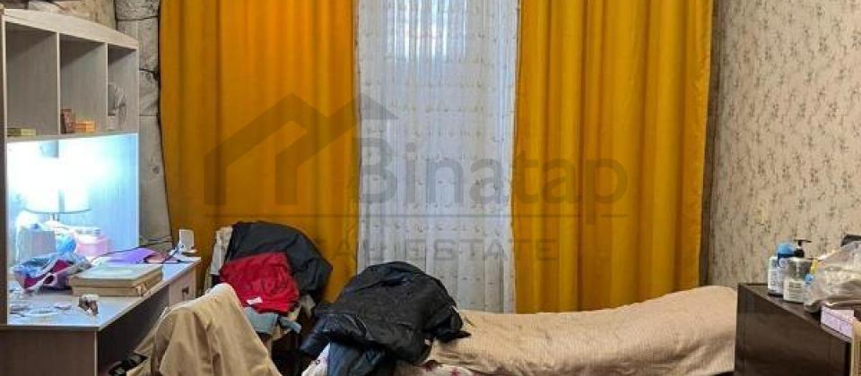 4cu mkrn, 5№li mektebin yani, Memar Ecemi m/s yaxin 3 otaqli menzil satilir/90 kv.m. - 5