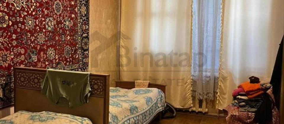 4cu mkrn, 5№li mektebin yani, Memar Ecemi m/s yaxin 3 otaqli menzil satilir/90 kv.m. - 6