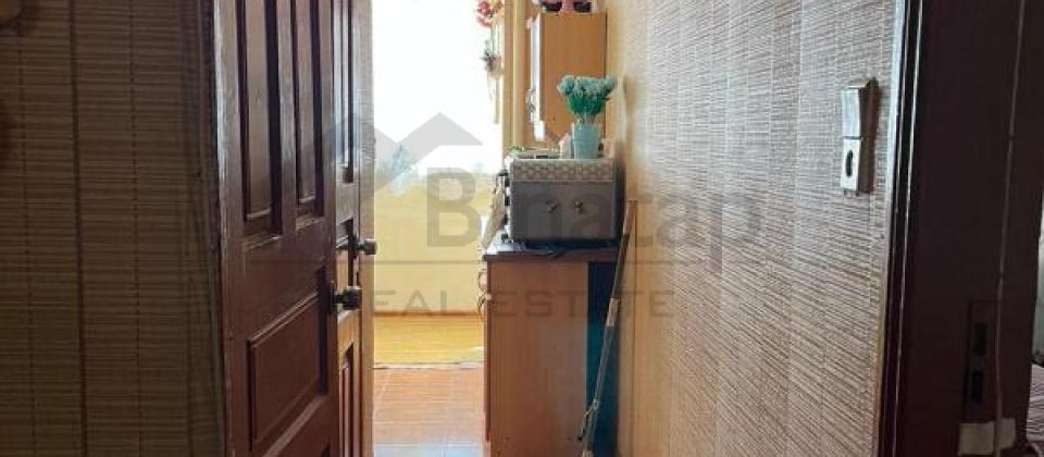 4cu mkrn, 5№li mektebin yani, Memar Ecemi m/s yaxin 3 otaqli menzil satilir/90 kv.m. - 7