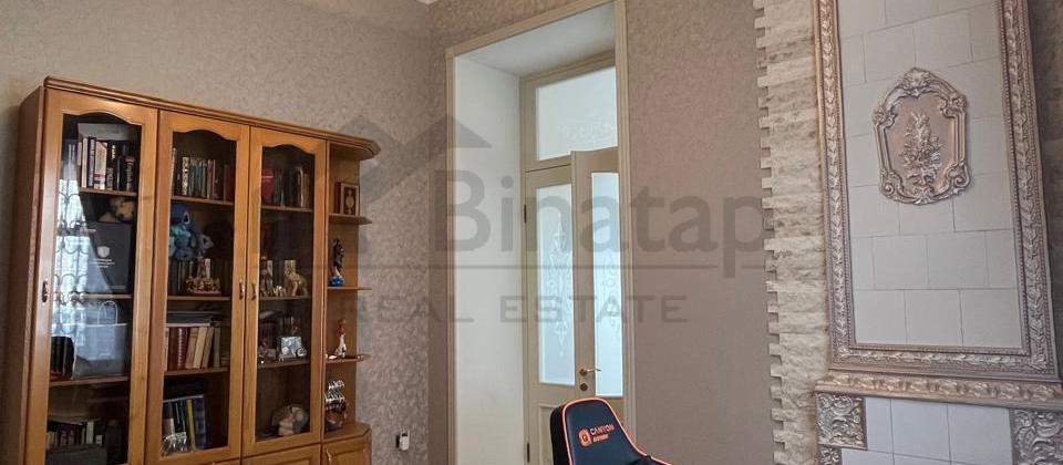 Satılır – Şəhərin mərkəzində eksklüziv 5 otaqlı, əşyalı mənzil! - 6