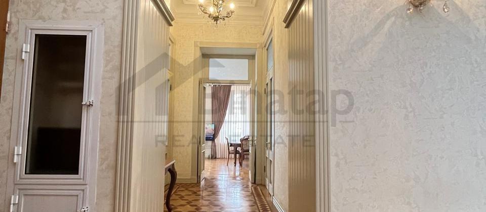 Satılır – Şəhərin mərkəzində eksklüziv 5 otaqlı, əşyalı mənzil! - 12