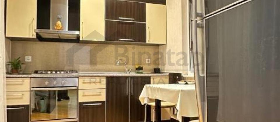 Nesimi bazarinin yaninda 2 otaqli menzil satilir/70 kv.m. - 5