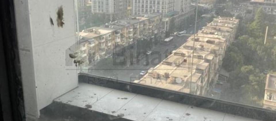 Dede Qorqud, Koroglu, Koala ve Zorge parklarinin yaninda 3 otaqli menzil satilir/137 kv.m. - 13