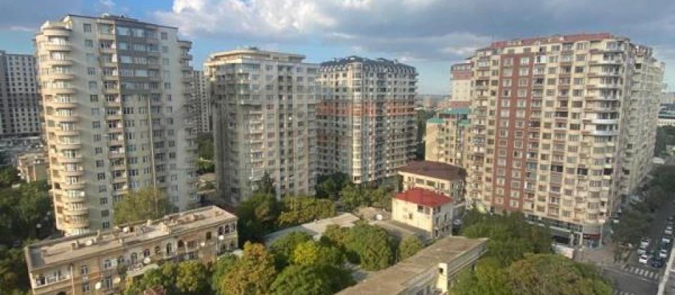 Dede Qorqud, Koroglu, Koala ve Zorge parklarinin yaninda 3 otaqli menzil satilir/137 kv.m. - 15