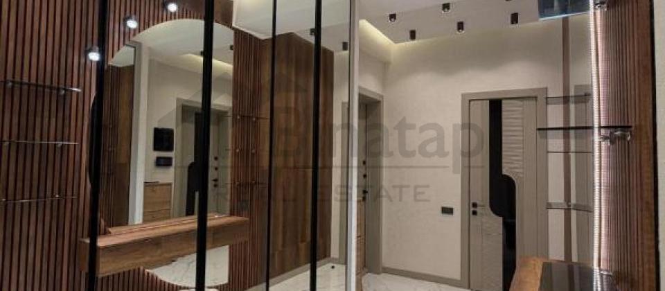 Semed Vurgun kuchesi, Zabitler parkinin yaninda 4 otaqli menzil satilir/180 m2 - 9