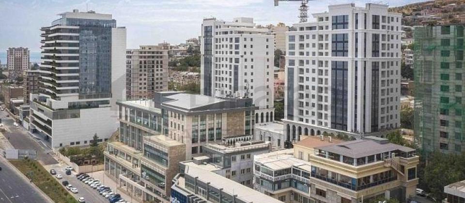 Bayil, Bayraq meydani ve Baku Crystal Halla yaxin 5 otaqli menzil satilir/224 kv.m. - 3