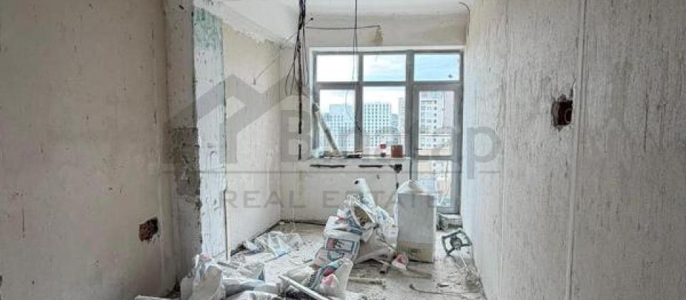 Yasamal parki ve Elmler Akademiyasi m/s yaxin 3 otaqli menzil satilir/125 kv.m. - 7