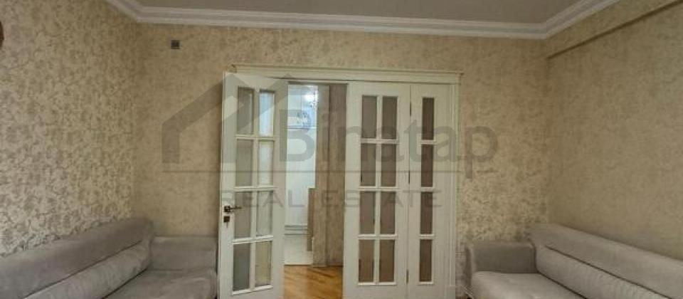 8ci mkrn, MedEra Hospital ve Azadliq Prospekti m/s yaxin 2 otaqli menzil satilir/82 kv.m. - 2