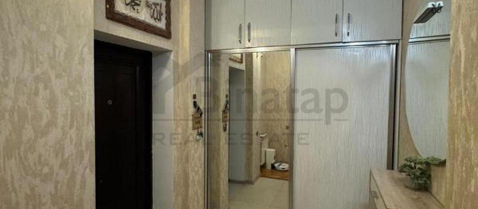 8ci mkrn, MedEra Hospital ve Azadliq Prospekti m/s yaxin 2 otaqli menzil satilir/82 kv.m. - 10