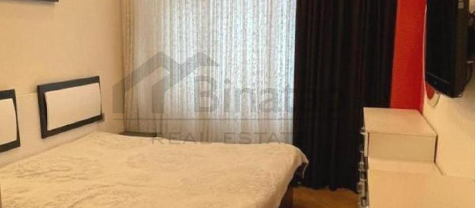 Musabeyov parkinin yani, Elmler Akademiyasi m/s ve DBU yaxin 3 otaqli menzil satilir/70 kv.m. - 3