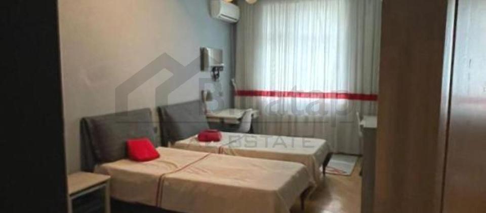 Musabeyov parkinin yani, Elmler Akademiyasi m/s ve DBU yaxin 3 otaqli menzil satilir/70 kv.m. - 4
