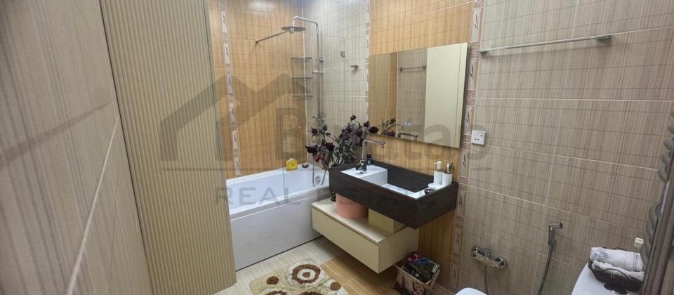 Satılır 4 otaqlı yeni tikili 120 m², Elmlər Akademiyası m. - 11