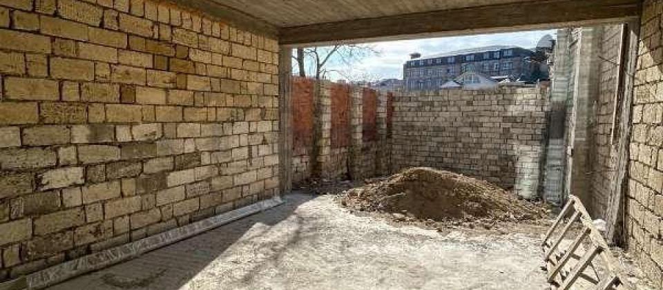 Badamdar qesebesi, 2ci massiv, yoldan 60 metr mesafede villa satilir/300m2 - 14