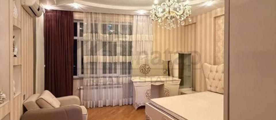 Satilir 3 otaqli menzil/70 kv.m., Musabeyov parkinin yani, Elmler Akademiyasi m/s ve DBU yaxindir - 6