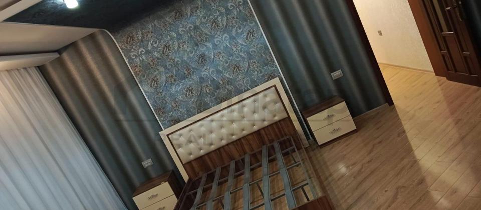 Satılır 3 otaqlı yeni tikili 112.4 m², 8 Noyabr m. - 2