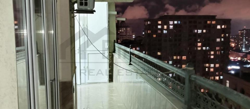 Satılır 3 otaqlı yeni tikili 112.4 m², 8 Noyabr m. - 15