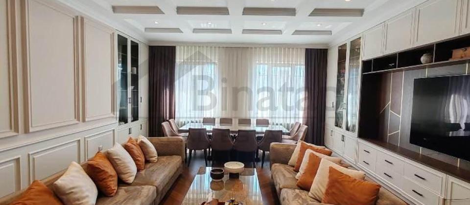 Satilir 6 otaqli menzil/285 kv.m., JW Marriott Absheron Baku Hotel ve Azadliq Meydanina yaxindir