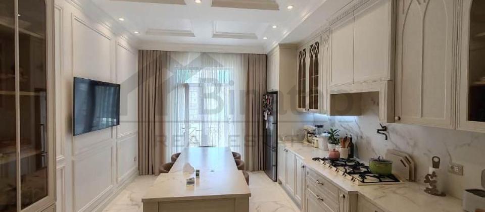 Satilir 6 otaqli menzil/285 kv.m., JW Marriott Absheron Baku Hotel ve Azadliq Meydanina yaxindir - 12