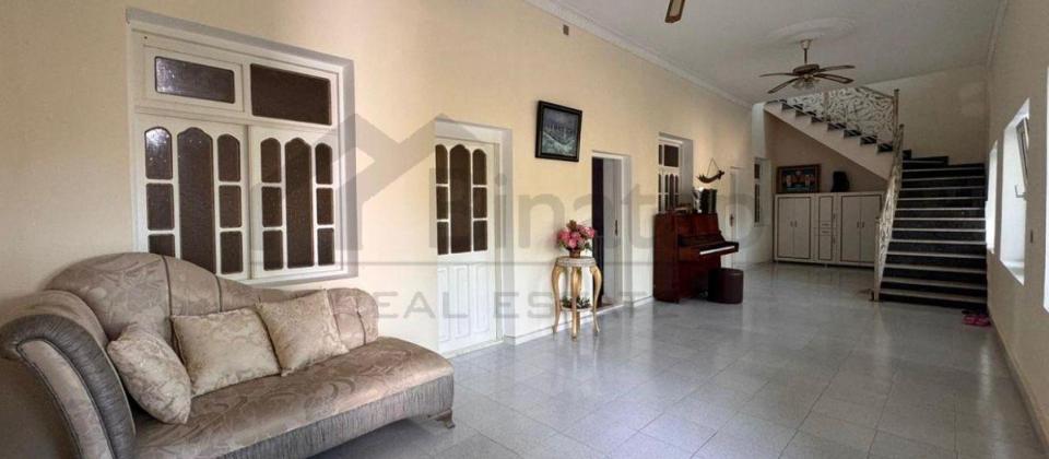 Satılır 9 otaqlı bağ evi 300 m², Novxanı q. - 5