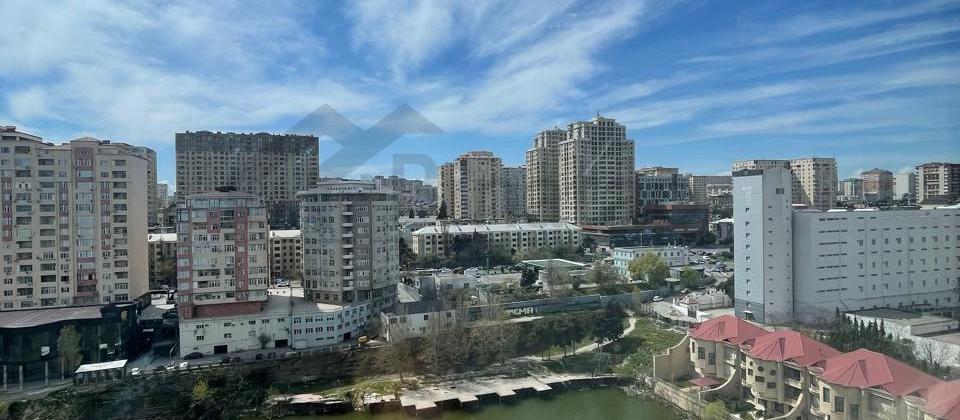 Yasamal parkının yanı 3 otaqlı satılır - 2