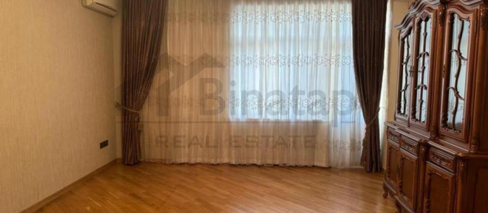 Satilir 2 otaqli menzil/106 kv.m., Asiya Universitetinin yani, 8 Noyabr m/s yaxindir - 2