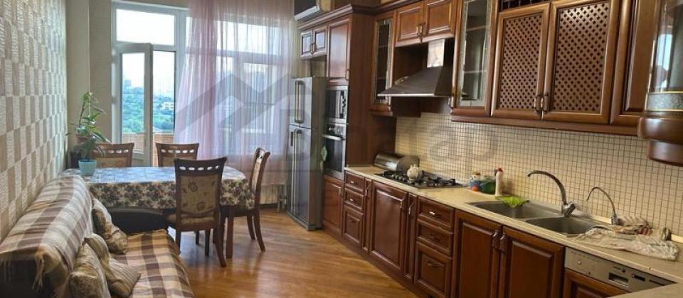 Satilir 2 otaqli menzil/106 kv.m., Asiya Universitetinin yani, 8 Noyabr m/s yaxindir - 8