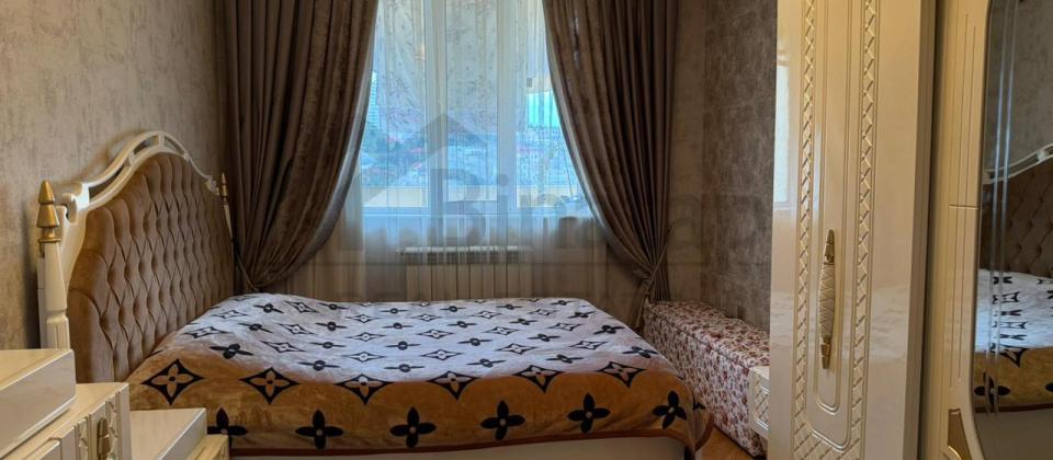 Satılır 2 otaqlı yeni tikili 93.9 m², Bakıxanov q. - 8