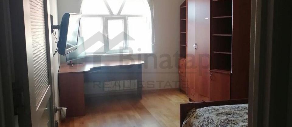 Satılır 4 otaqlı yeni tikili 200 m², Memar Əcəmi m. - 2