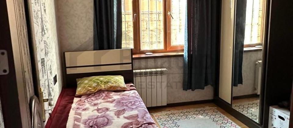 Satılır 4 otaqlı həyət evi/bağ evi 125 m², Bakıxanov q. - 6