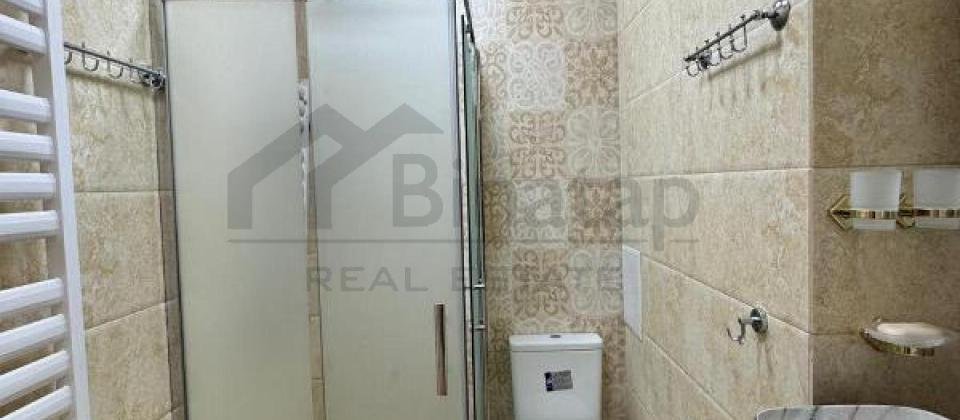 Satilir 2 otaqli menzil/55 kv.m., Sherq bazarinin yani, 28 May m/s yaxindir - 12