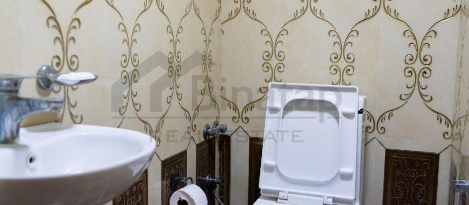 Satılır 4 otaqlı köhnə tikili 100 m², Qara Qarayev m. - 10