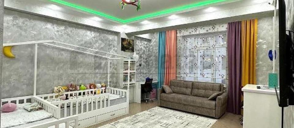 Xətai m/s yanında 4 otaqlı mənzil satılır/220 kv.m. - 4