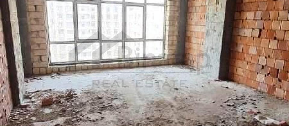 20 Yanvar və İnşaatçılar m/s yaxın 4 otaqlı təmirsiz mənzil satılır/153 kv.m. - 5