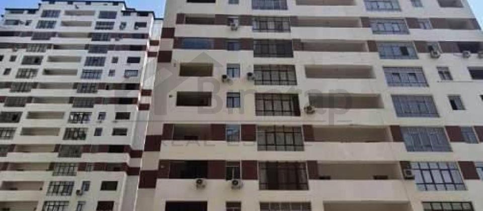 20 Yanvar və İnşaatçılar m/s yaxın 4 otaqlı təmirsiz mənzil satılır/153 kv.m. - 12