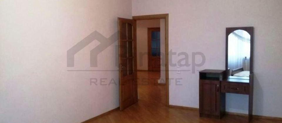 TƏCİLİ !!! Xarici Dillər Universitetinin yanında 4 otaqlı mənzil satılır/192 kv.m. - 9