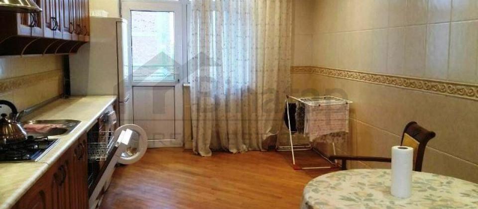 TƏCİLİ !!! Xarici Dillər Universitetinin yanında 4 otaqlı mənzil satılır/192 kv.m. - 13