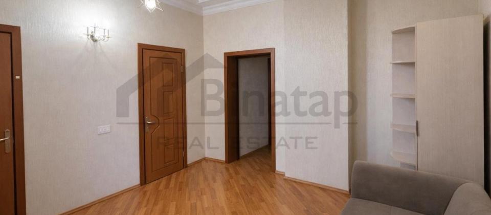 Satilir 3 otaqli menzil/105 kv.m., Serifzade kucesi, İnsaatcilar m/s yaninda yerlesir - 9