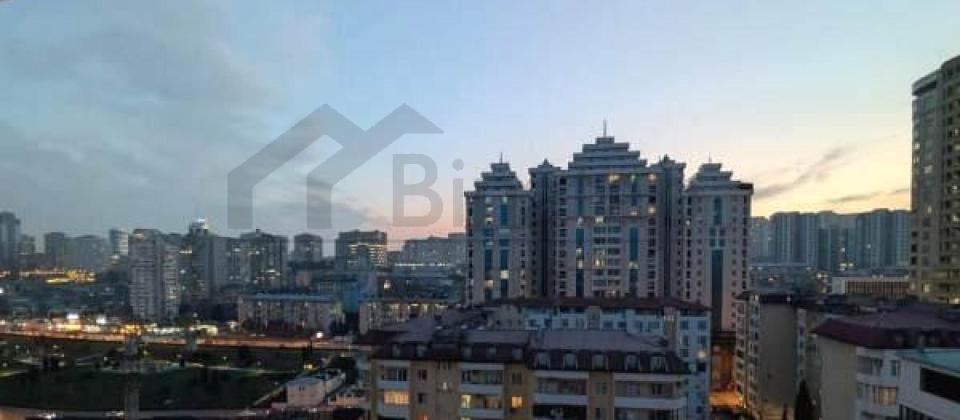 Satilir 5 otaqli menzil/300 kv.m., 6ci parallel, Merkezi park ve Nizami m/s yaxindir - 7