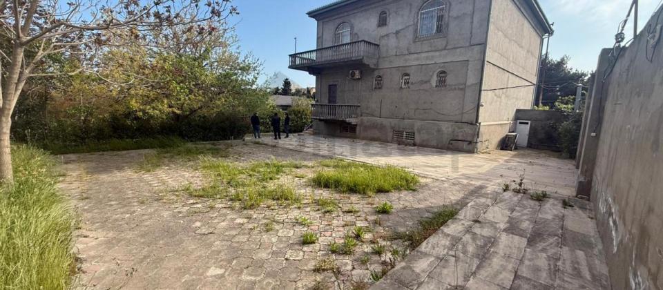 Satılır 9 otaqlı həyət evi/bağ evi 470 m², Bakıxanov q. - 15