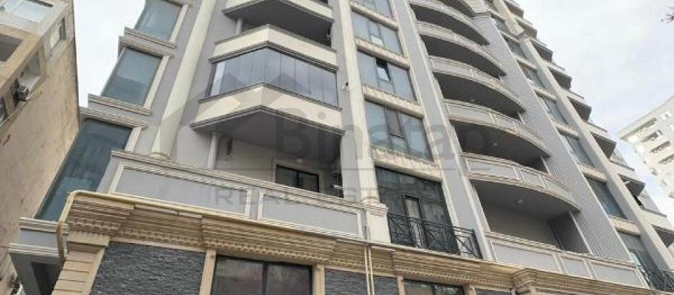 Satilir 4 otaqli menzil satilir/175 kv.m., Koala ve Koroglu parklarinin yaninda yerlesir - 4