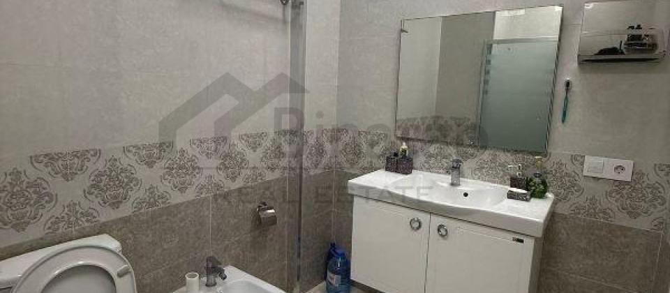 Satilir 4 otaqli menzil satilir/217 kv.m., Semed Vurgun kucesi, Qis parki ve 28 May m/s yaxindir - 11