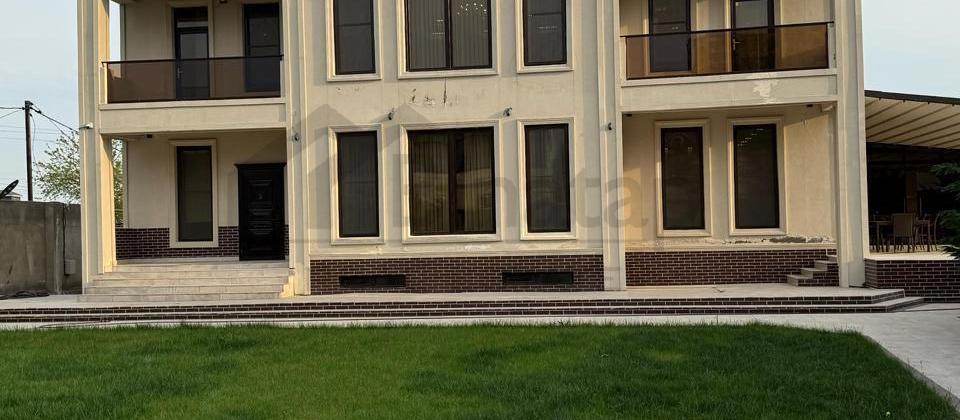 Satılır 5 otaqlı həyət evi/bağ evi 550 m², Xırdalan