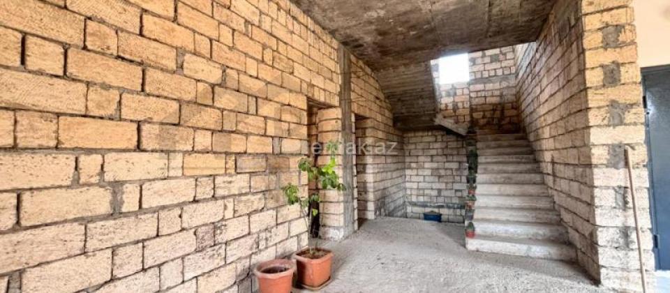 Satılır 14 otaqlı həyət evi/bağ evi 400 m², Mehdiabad q. - 9