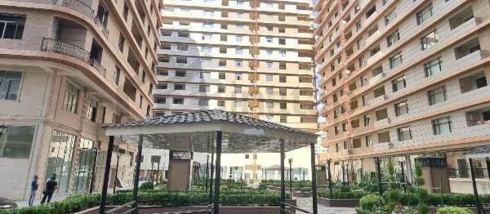 Satilir 5 otaqli menzil/294 kv.m., Seven Points, Qis parkinin yaninda yerlesir