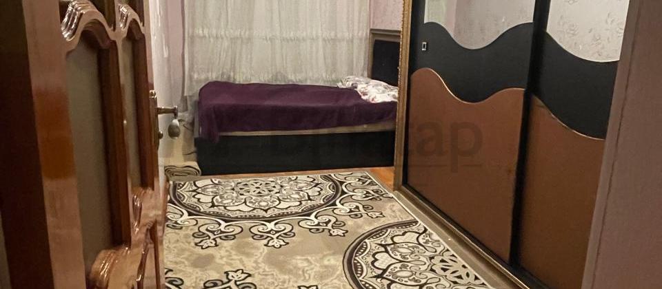 Nizami-r,Q.Qarayevde 2 otaqli ev satilir tecili. - 5