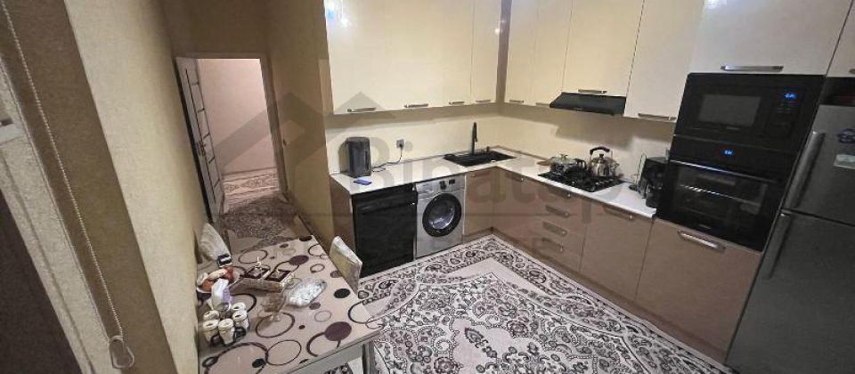 Satilir 3 otaqli menzil/105 kv.m., Semed Vurgun kucesi, Qis parkinin yaninda yerlesir - 5