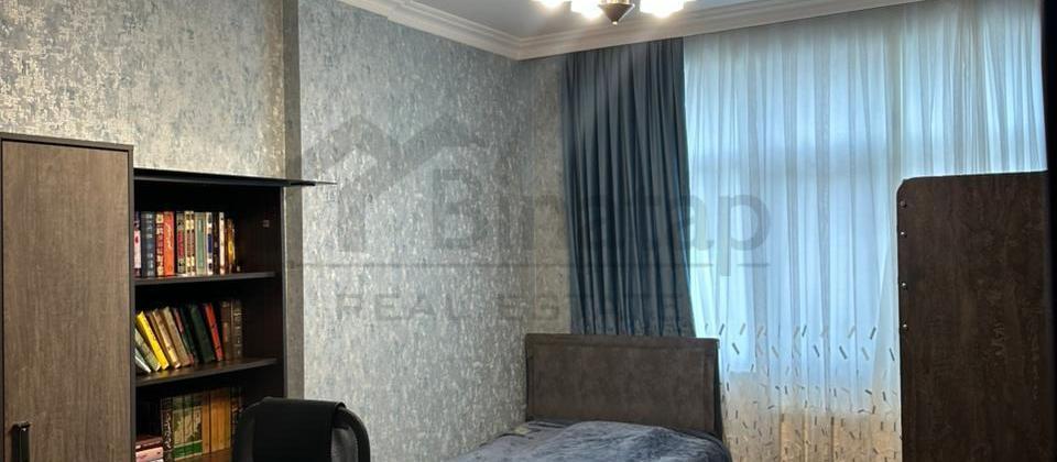 Satılır 4 otaqlı yeni tikili 198 m², İnşaatçılar m. - 5