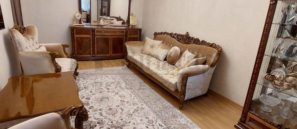 Bulvara-Bayraq meydanina 1 addim mesafede 3 otaqli menzil - 6